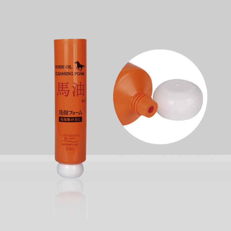 PCR PE Custom Plastic Cosmetic Tube Packaging D40mm 70-180ml Facial Cream Tube With Spherical Cover